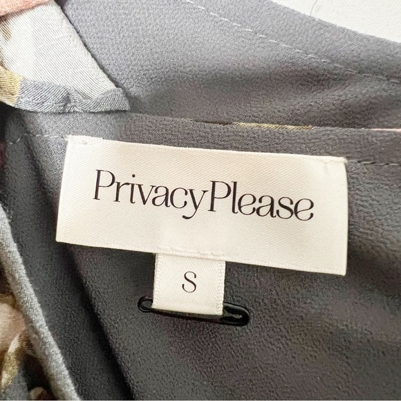 Privacy Pleaae Floral Gray Ruffle Wrap Dress - Picture 5 of 6